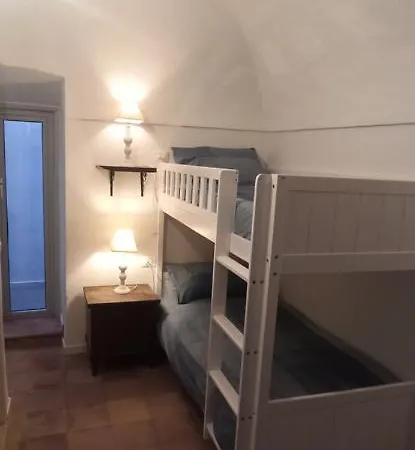 فندق مبيت وإفطار Il Cardinale روكّا دي ميتْسو