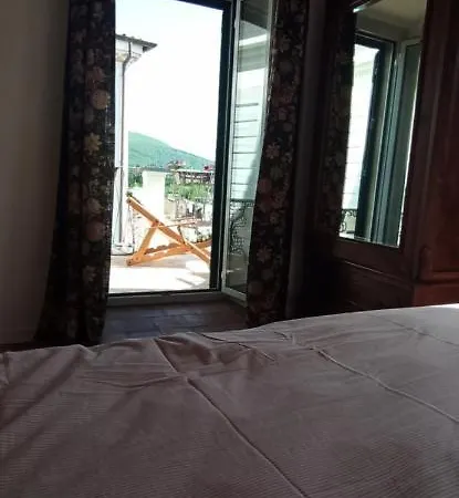 Il Cardinale روكّا دي ميتْسو